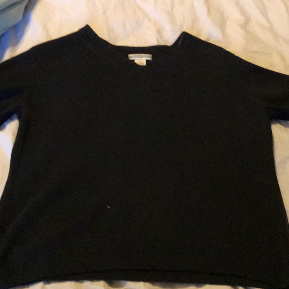 Sweater - Picture 1 of 7
